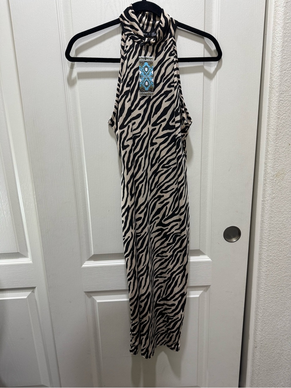 Boohoo Women’s Zebra Print High Neck Midi Dress Size 8 NWT
